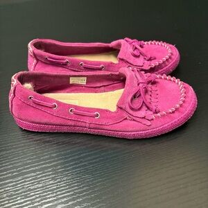 UGG Australia 1006084K Kids Annika Moccasins Suede Slip on Shoe Slipper Pink 1